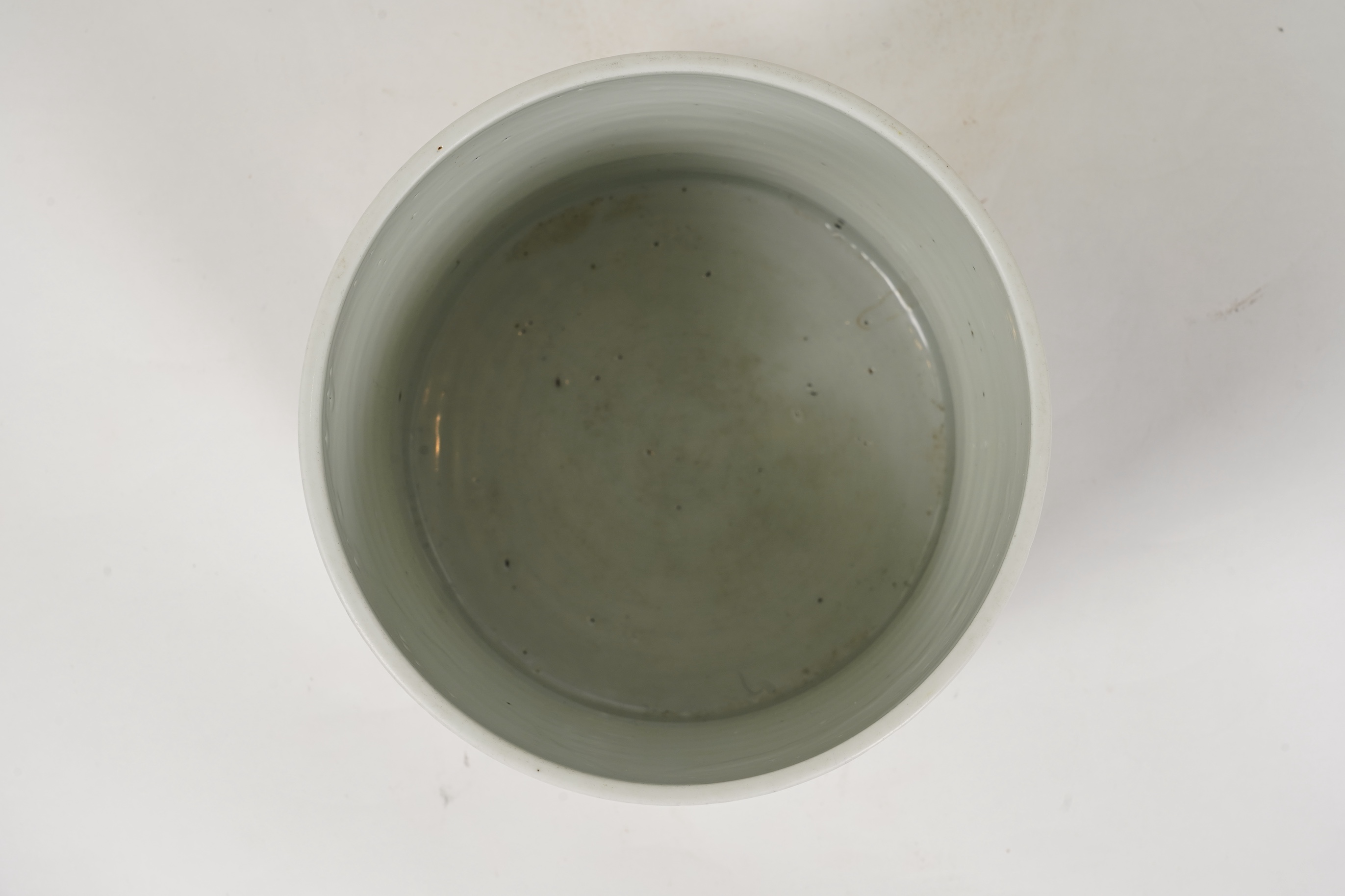 A Chinese blue and white brush pot, possibly Shunzhi period